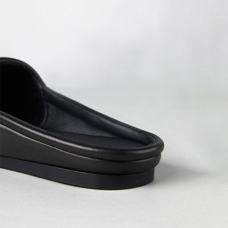 Genuine Leather Flat Slippers For Women 2025 New Summer Casual Beach Shoes Simple Versatile Women's Sandals