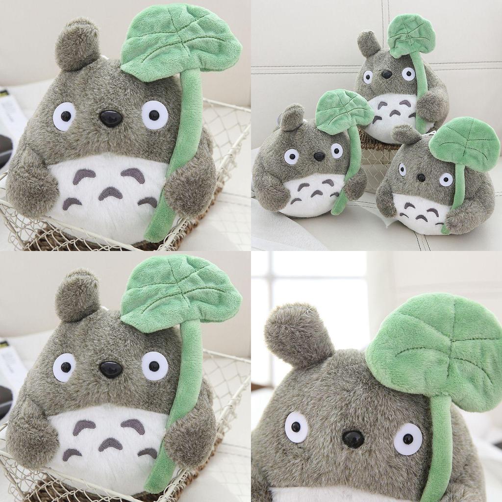 Morbido e Coccoloso Peluche di Totoro con Foglia di Loto Ispirato a Miyazaki Hayao Peluche