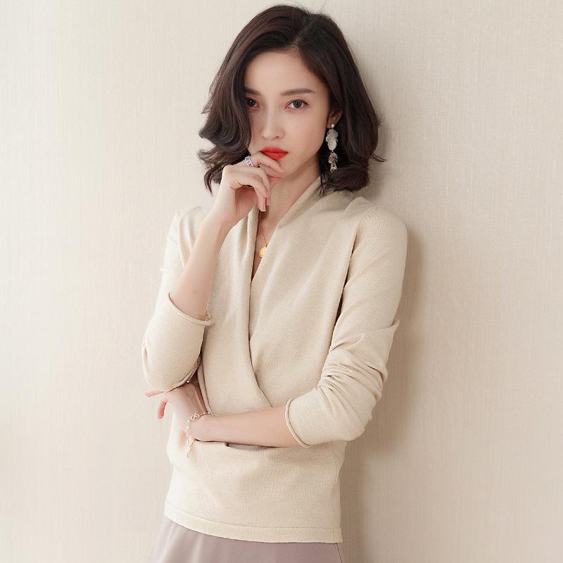 2025 Women's V-neck Long-Sleeved Stylish Sweater Top for Autumn/Winter