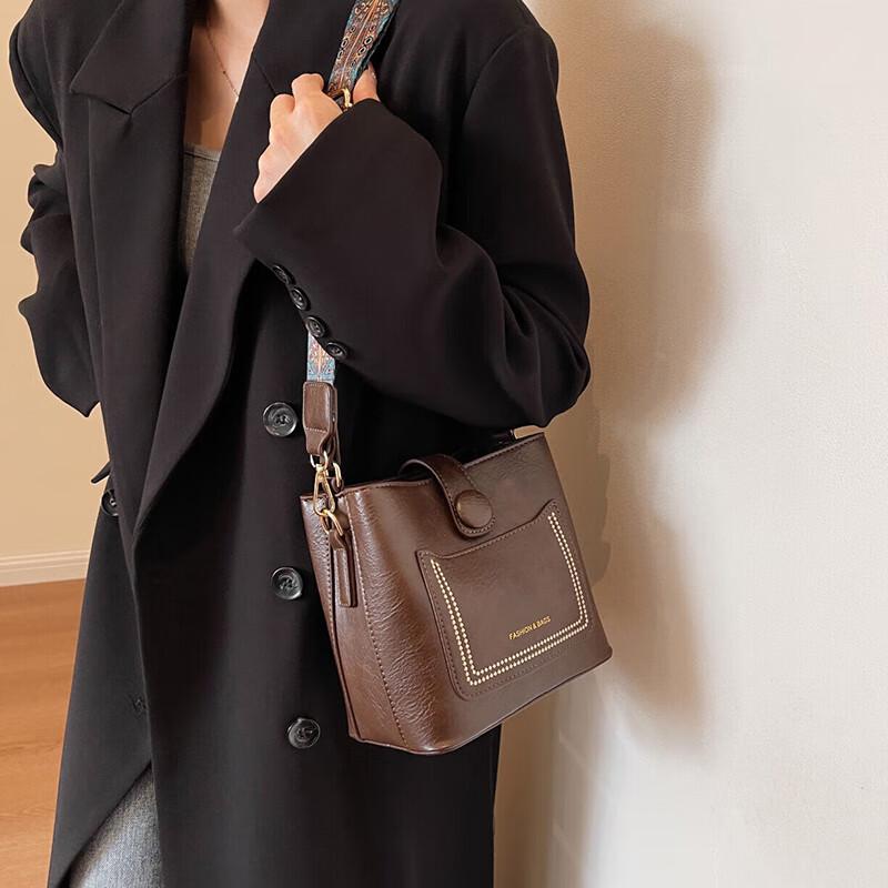 C.LI Retro Eimer-Schultertasche