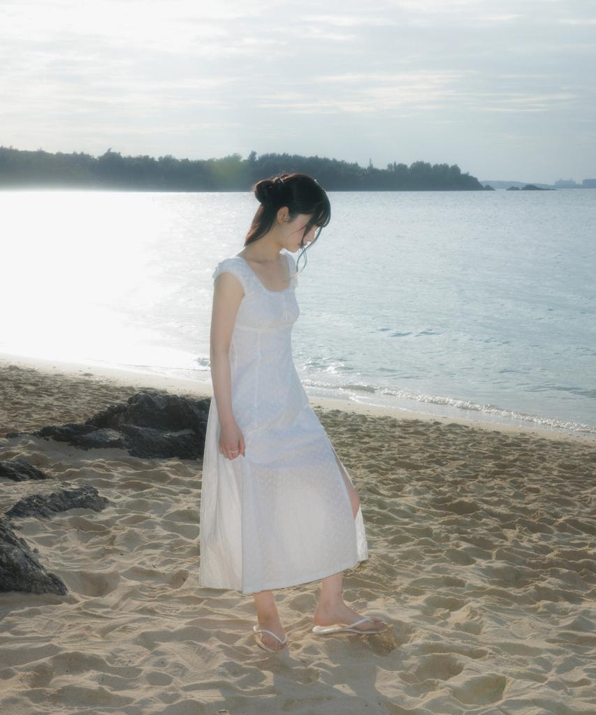 Rose Franz Floral Lace Slim Long Dress [Ivory]