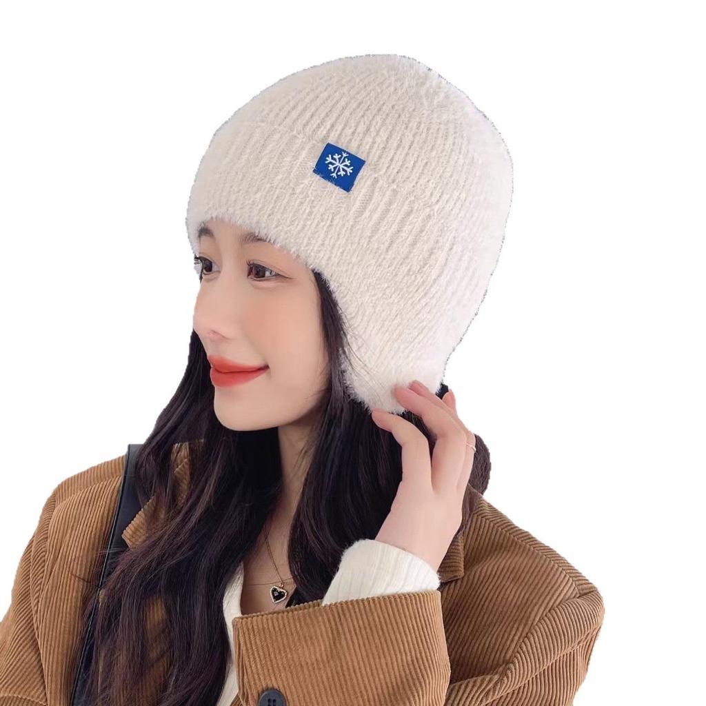 Unisex Knitted Hat: Plush Warm, Ear-Protecting Beanie for Outdoor Cycling & Skiing in Autumn/Winter