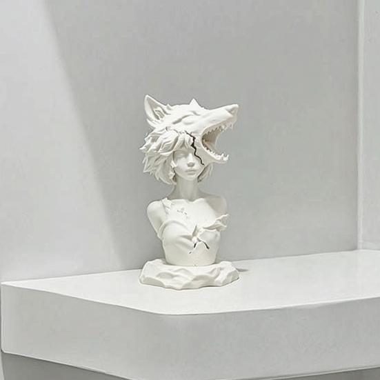 3D Printed Dark Wolf Girl Bust Sculpture, Wolf Head Design Compact Desktop Ornament for Study Esports Room Unique Gift Decor