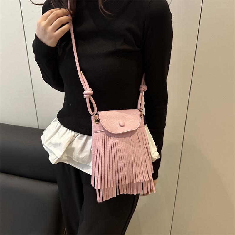 New tassel trendy retro shoulder bag new summer popular vertical casual mobile phone bag messenger bag