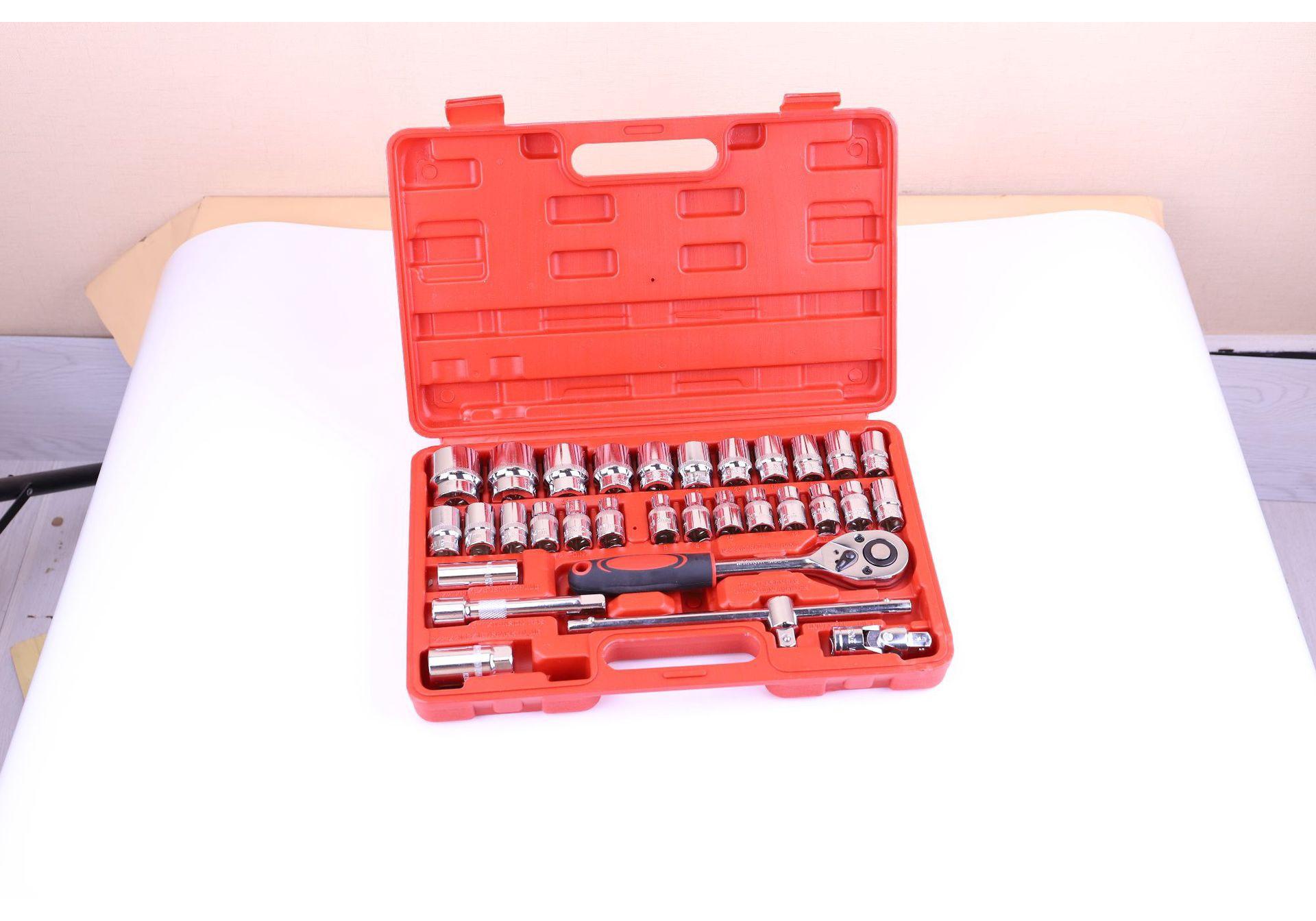 32-Piece Automotive Repair Socket Wrench Set