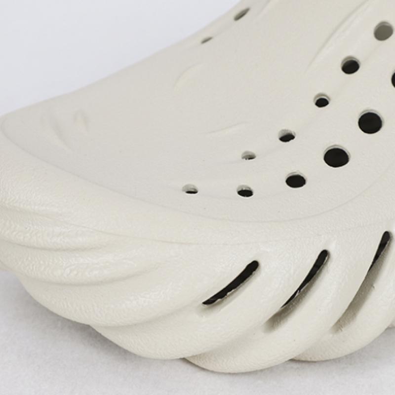 Crocs Eco Clog Bone