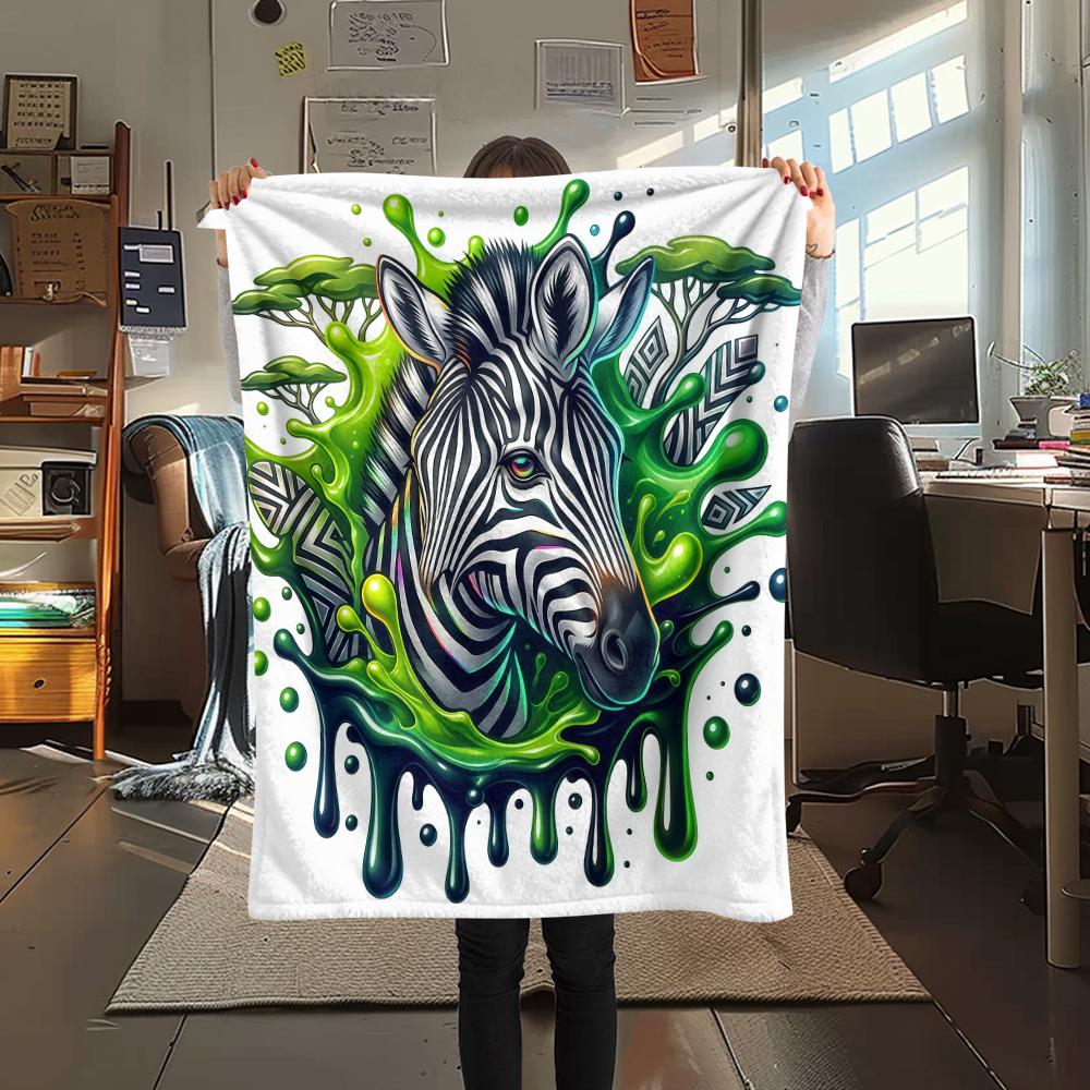 

Green splashed animals Print Flannel Blanket High quality Comfortable for All Seasons Home Decor Warmth and Comfort Perfect for Christmas Gifts 80cm x 120cm