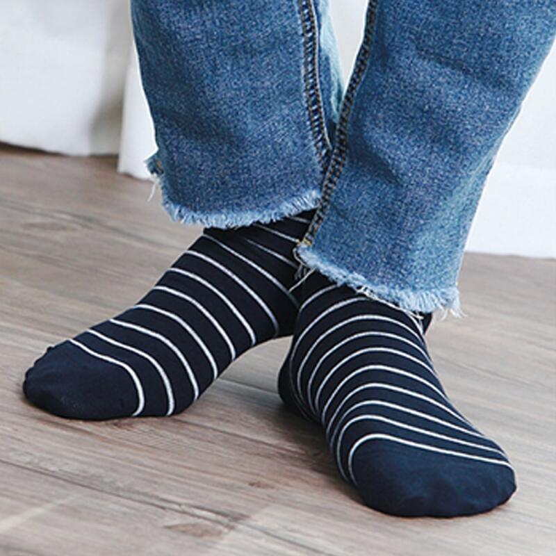 

Domestic 28 Men s and Women s Daily Striped Mid-Calf Socks 4-Pair Set Women s (220-250mm)