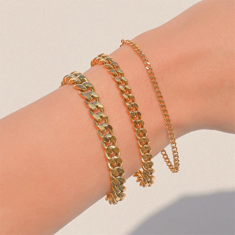 

Unisex Cuban Chain Stainless Steel Bracelet - Fashion Jewelry (4MM, 6MM, 8MM)