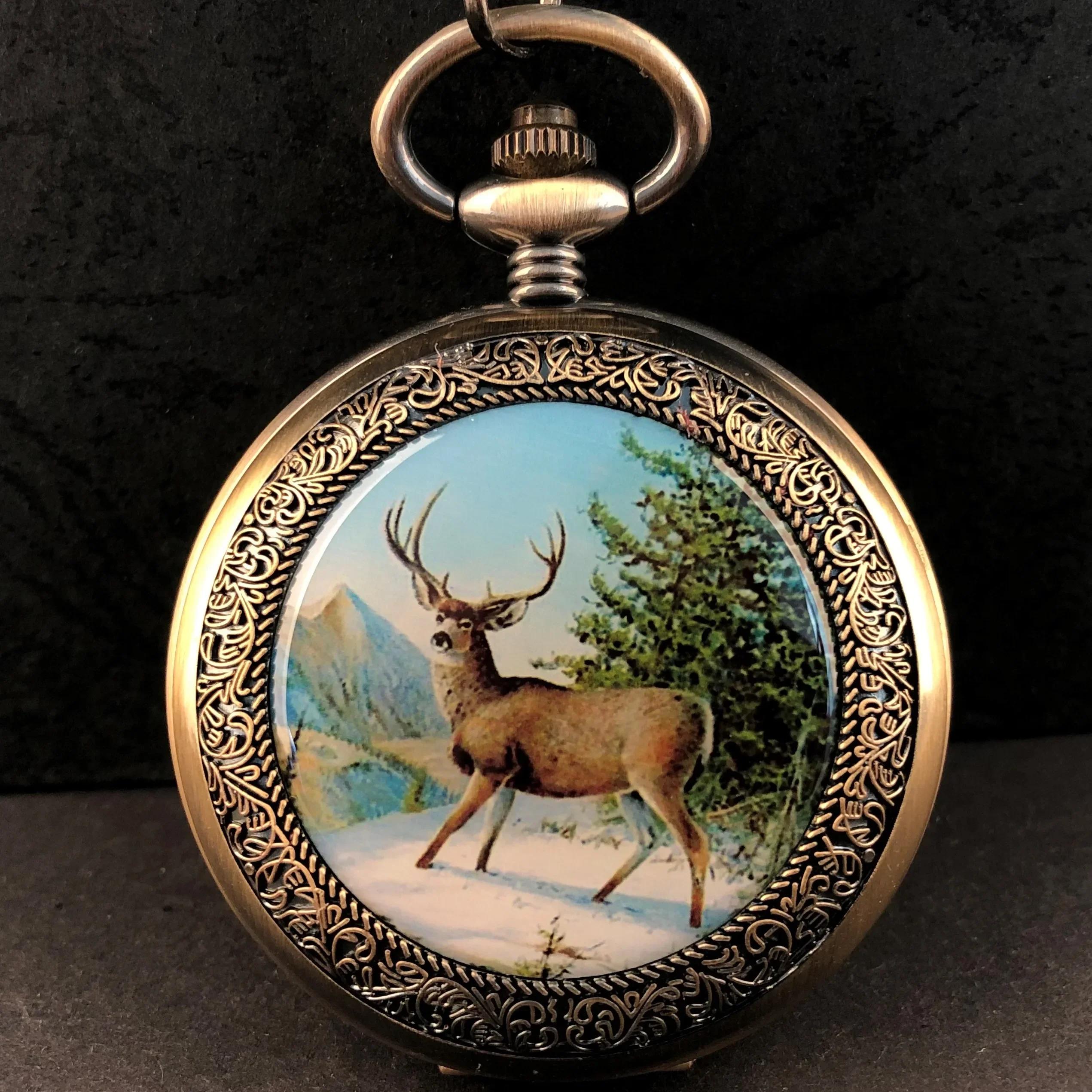 

Retro Elk Design Analog Pocket Watch: A Classic Mechanical Timepiece Crafted into a Pendant Necklace Jewelry Gift for Women Men коричневий