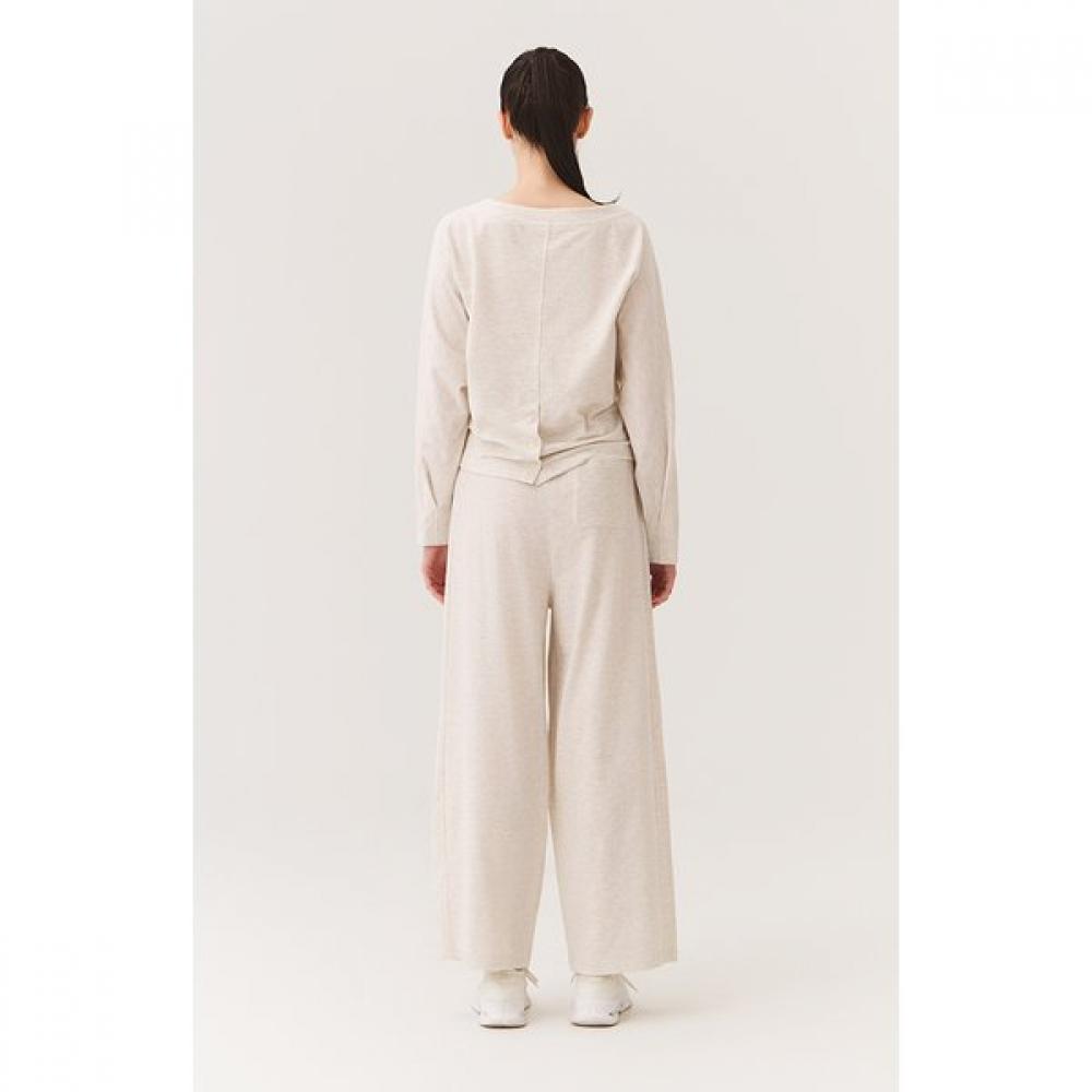 Huit Women Presentation Two Tuck Wide Fit Pants Htwpn5k03t