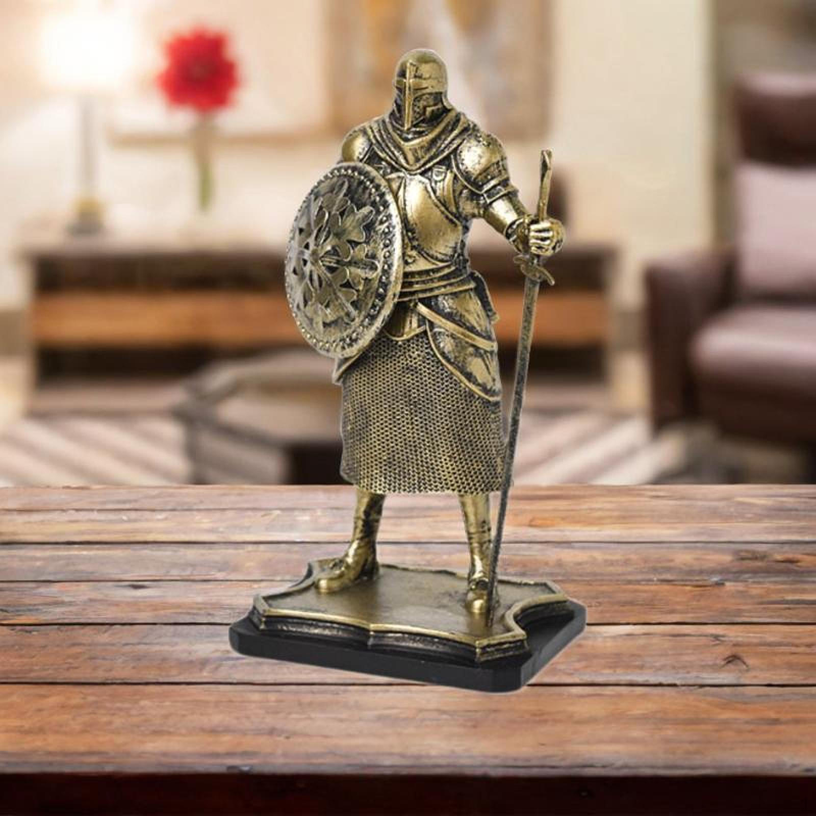 

Статуя рыцаря Элегантный акцент домашнего декора золотой
