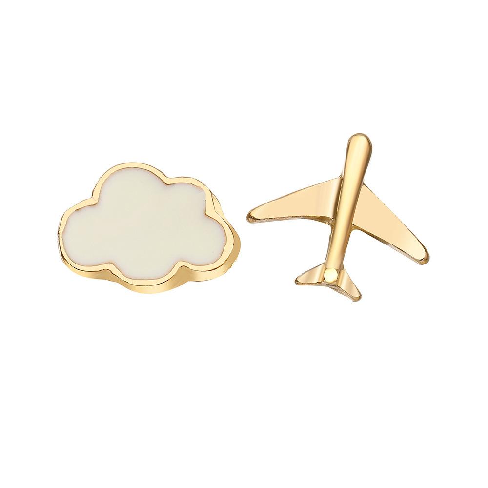 

Fashion Cute Cloud Airplane Small Earrings for Women Ear Stud Girls Creative Sweet Dripping White Earrings Jewelry Accessories