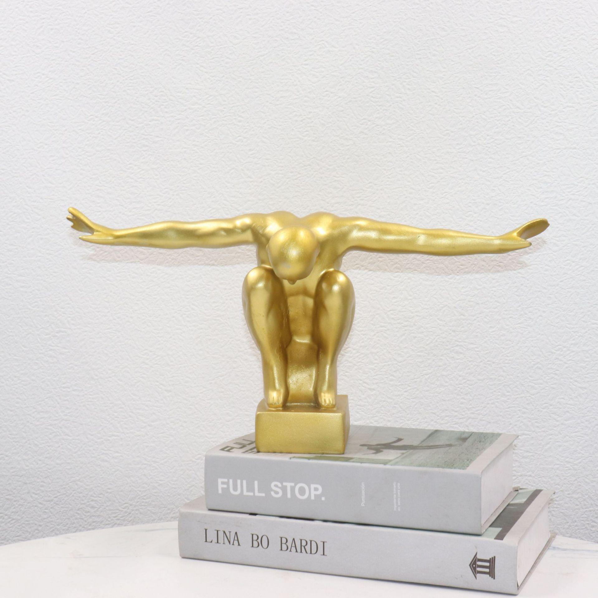 Modern Resin Sculpture: Spreading Wings Figurine for Home Decor золотой