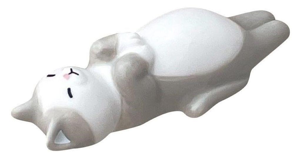 

Dekore Corporation Cat Chopstick Rest Hesoten Size: Approx. W2.5 D6.8 H1.6 BBJ-90584