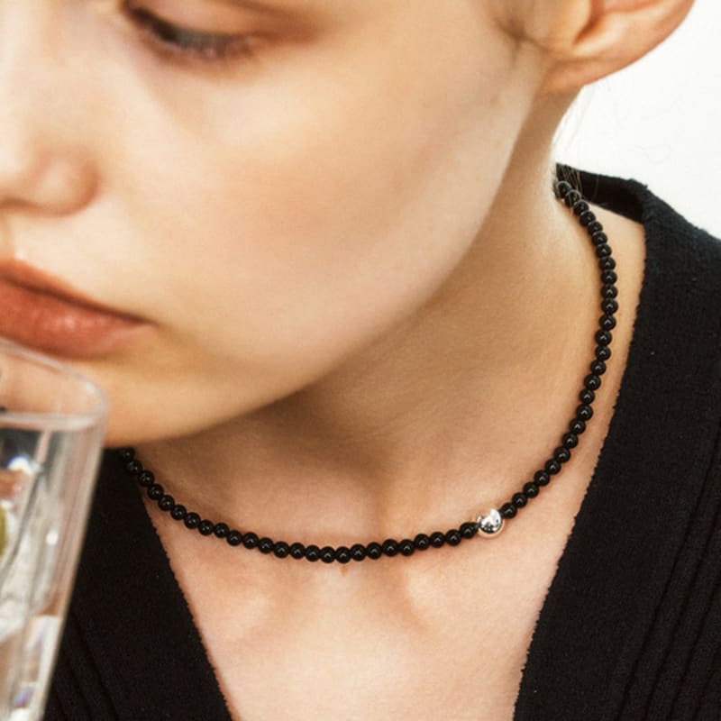 LUNNE Silver 925 Black Onyx Full Moon Necklace #LSN63