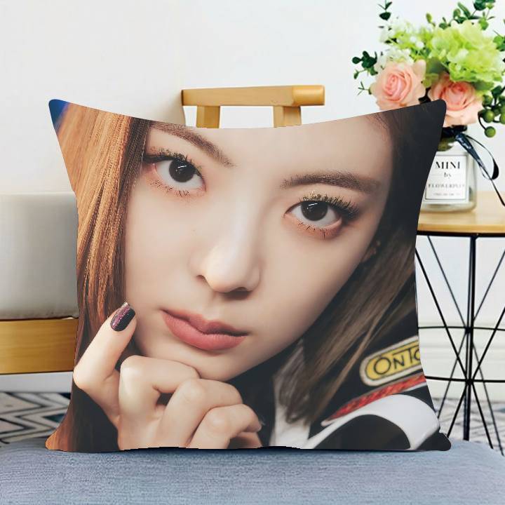 L-Lia Singer HD Pillow Cover Sofa Cushion Cover Home Room Decoration Children Gift