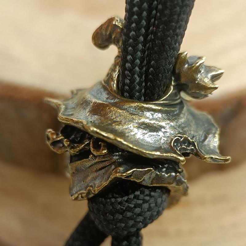 1pcs 6mm Hole Vintage Brass Traveller Keychain Pendant Backpack Pendant Vintage Brass Crafts Classic Brass Vintage Brass Crafts Miniature Ornaments