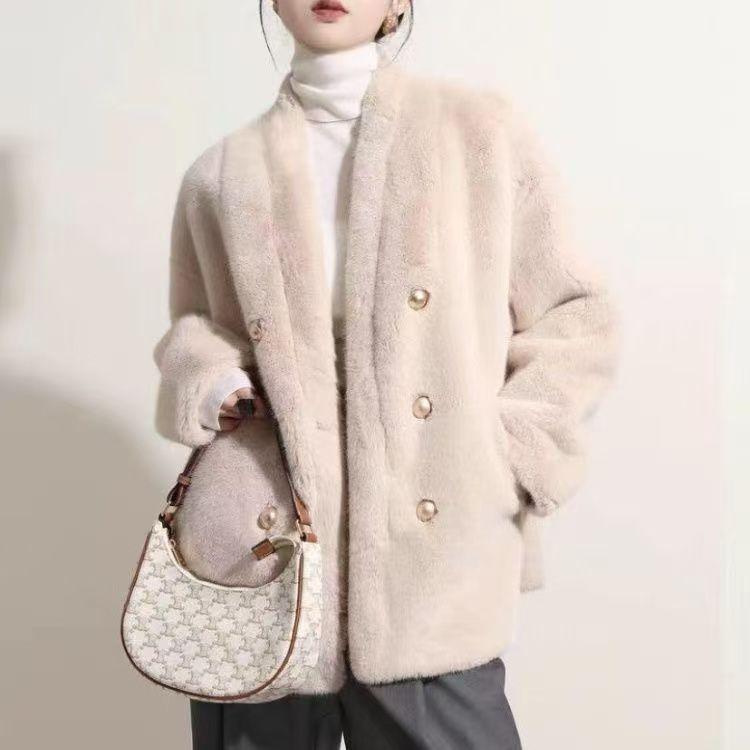 

Новая меховая куртка со встроенным светом, свободного кроя, короткая, с темпераментом, из искусственного меха норки, плюшевая, пушистая, модная, для зимней носки S recommends 90--55 kg абрикосовый