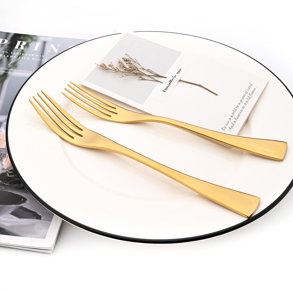 24pcs Shiny Gold Dinnerware Set Upscale 304 Stainless Steel Cutlery Set Steak Knife Fork Spoon Flatware Party Kitchen Tableware