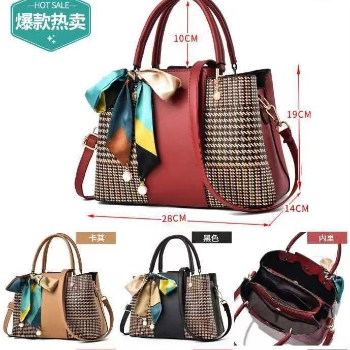 Stylish Vintage Stripe Pattern Medium Tote Bag For Women Perfect For Moms With Dual Shoulder Straps