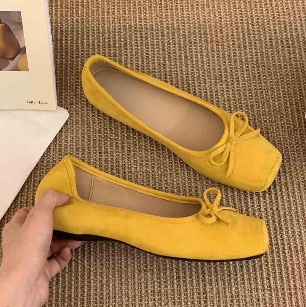 Flat red single shoes female French gentle fairy ballet style beanie shoes inner height increase yellow ladyshoes