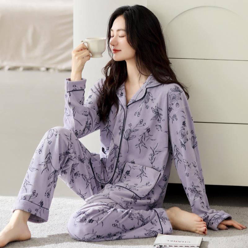 Pajamas Women Spring And Autumn Island Fleece Middle-Aged Mother Coral Fleece Thickened Autumn And Winter Loungewear Set