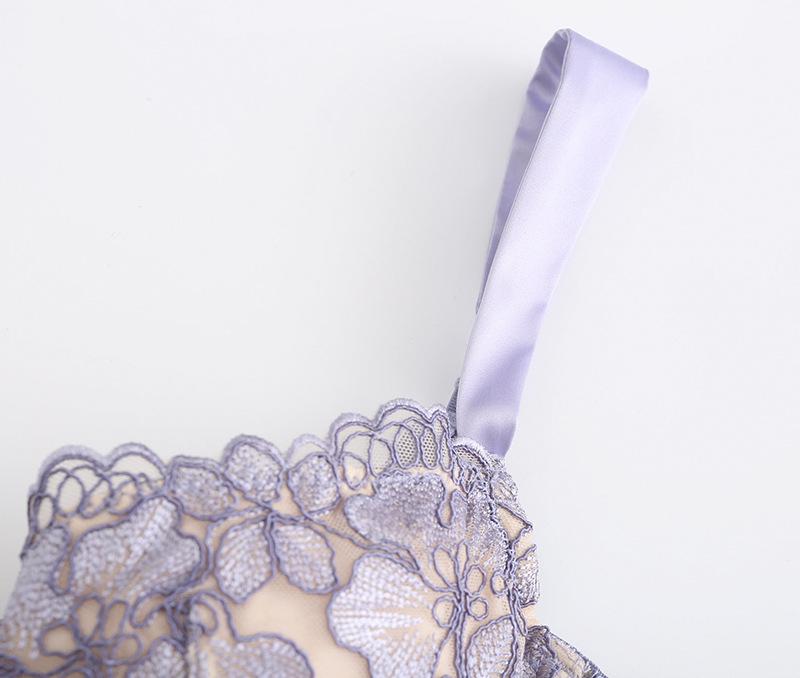 French Lace Fishbone Corset: Sexy Embroidered Camisole with Thin Bra Cups for Women