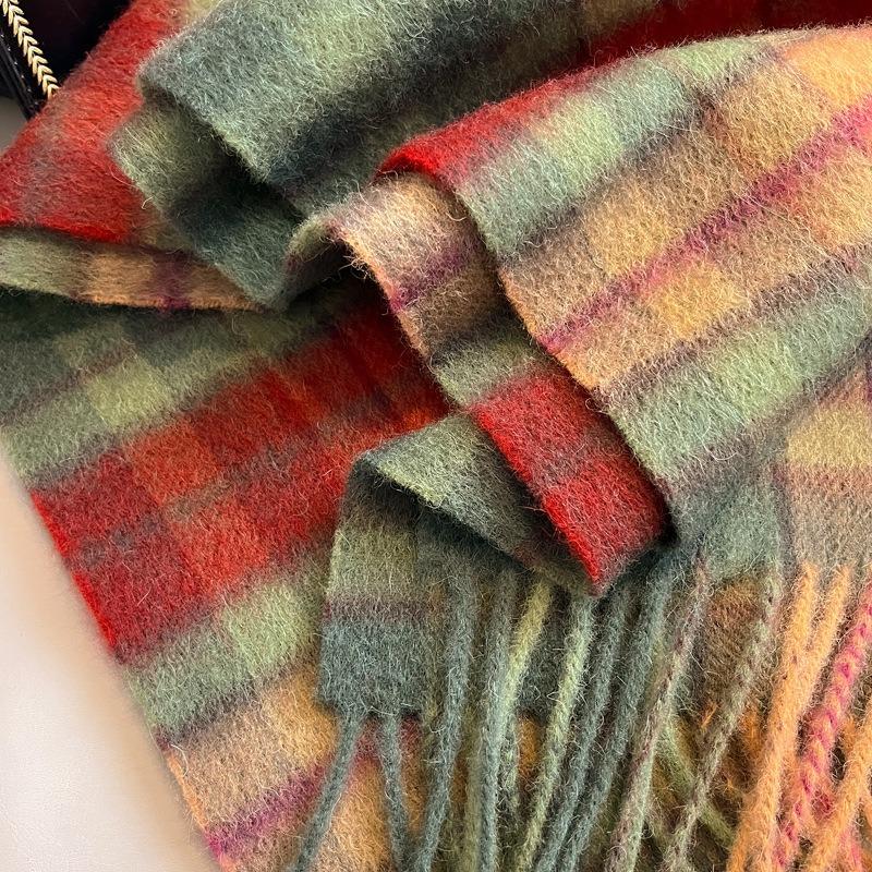 100 pure wool plaid scarf women's winter new girls autumn and winter green high-end feeling with coat scarf