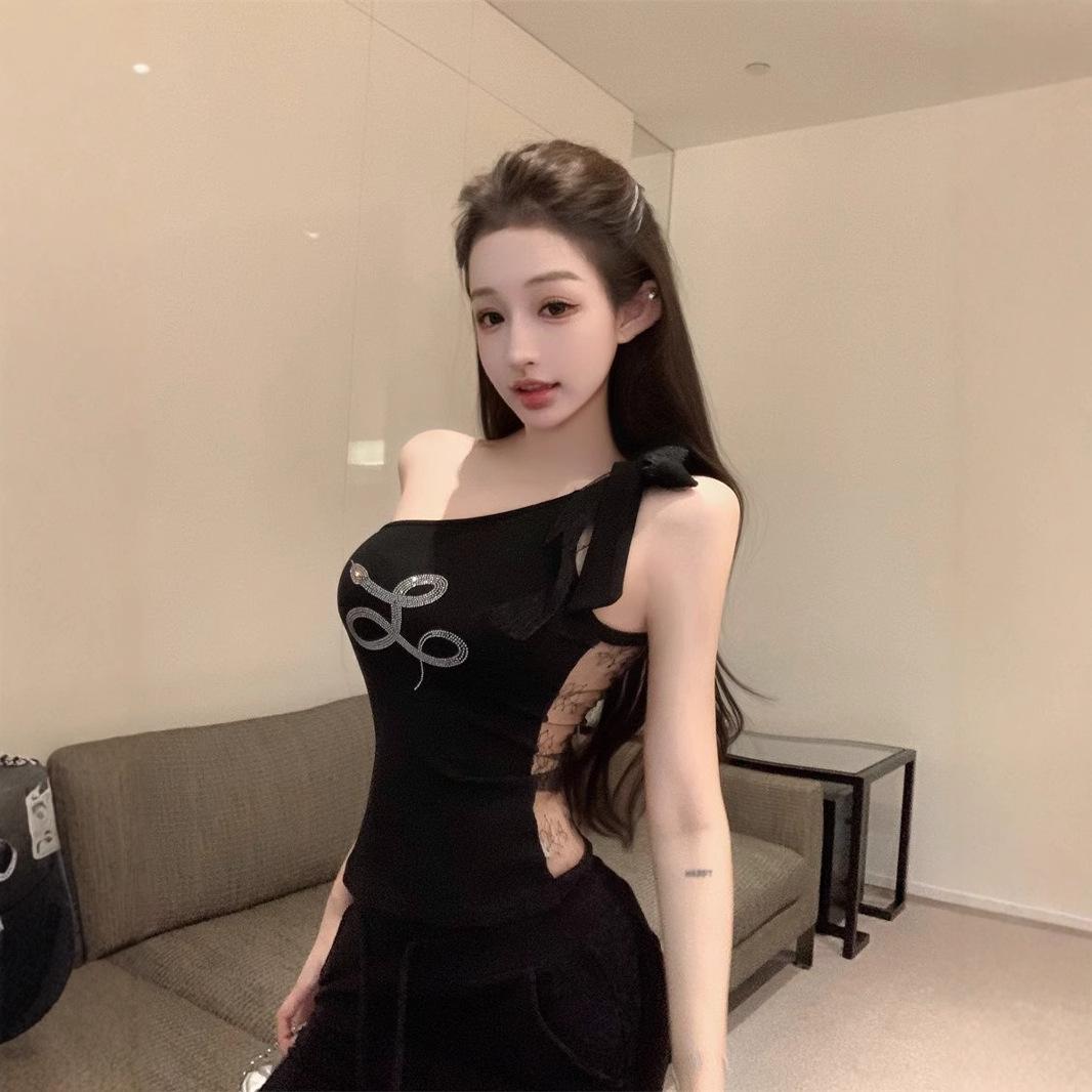 

Острый топ на одно плечо с открытой спиной из сетки со стразами для женщин XL Premium чёрный