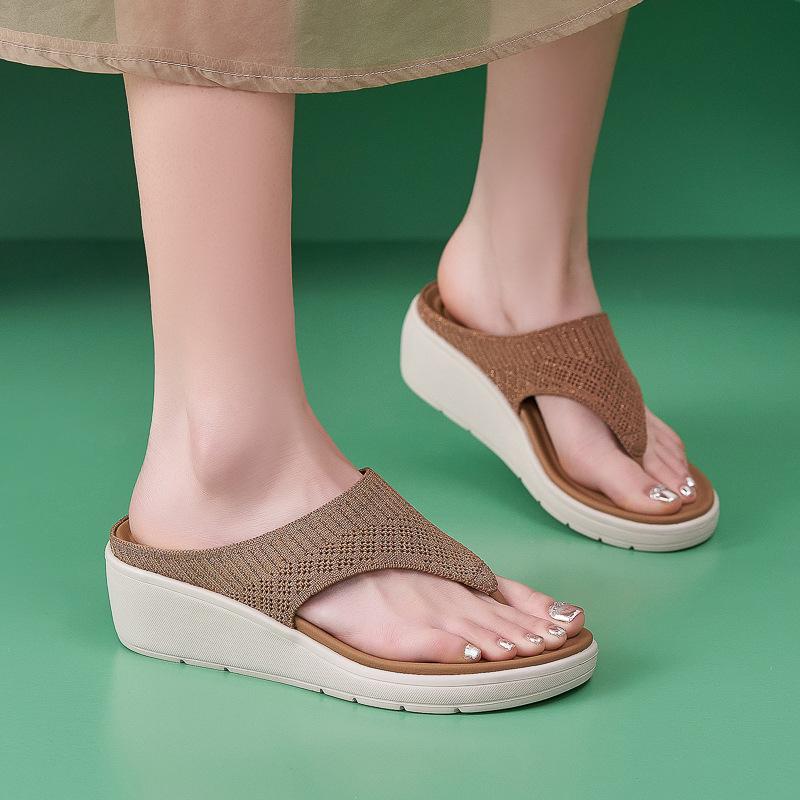 2025 New Wedge Slippers Lightweight Non-Slip Comfortable Casual Sports Md Outsole Slippers Casual Flip-Flops Fashionable