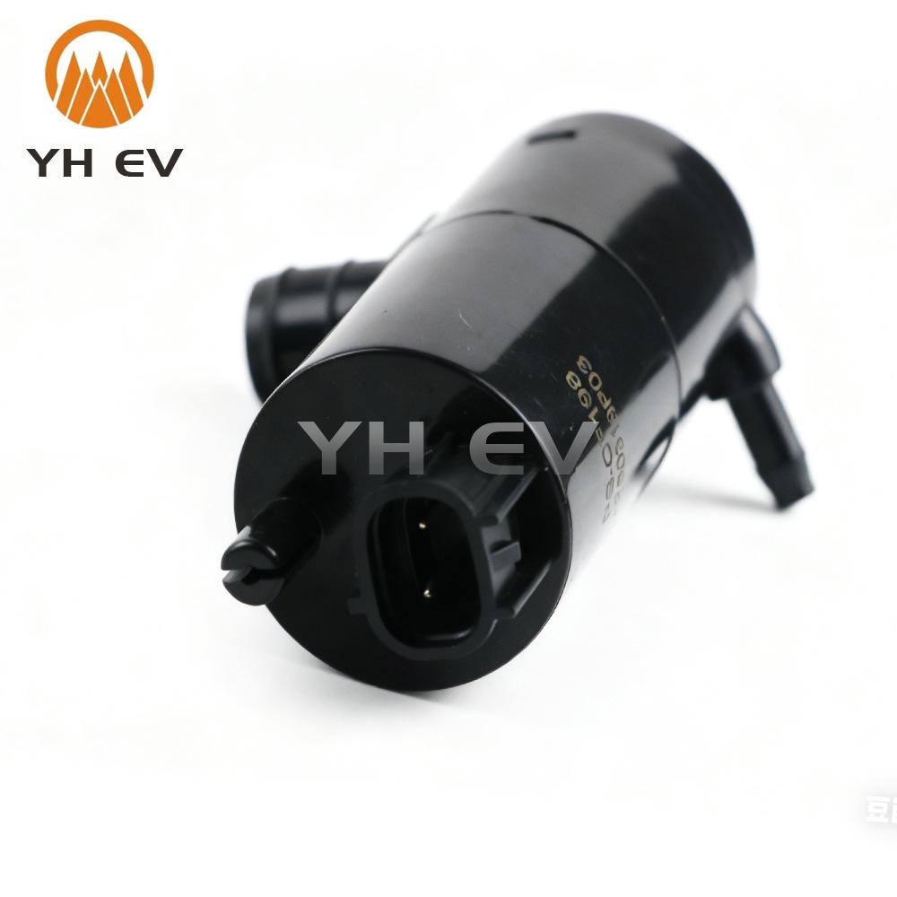 El motor del limpiaparabrisas 85330-02080 es compatible con el Toyota Corolla.