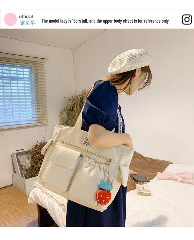 Fashionable Lightweight Mom and Baby Tote Bag with Multi-Compartment Design