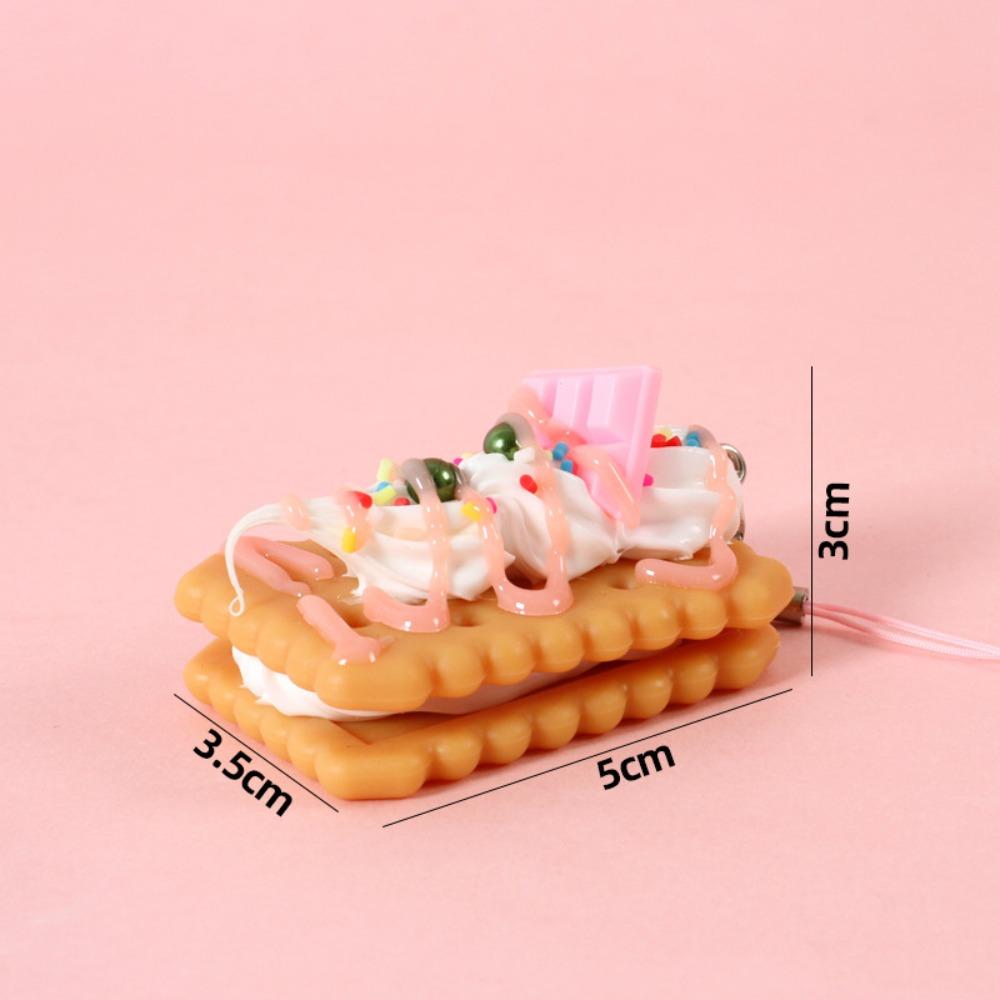 Cream Biscuit Model Cream Biscuit Key Ring Realistic Cookie Cartoon 3D Food Key Chains  Small Gift
