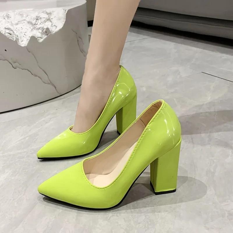 Large Size Women's High Heels  New Pointed Square Heel Office Wedding Party Luxurious Women's Shoes Shallow Mouth Daily Wear