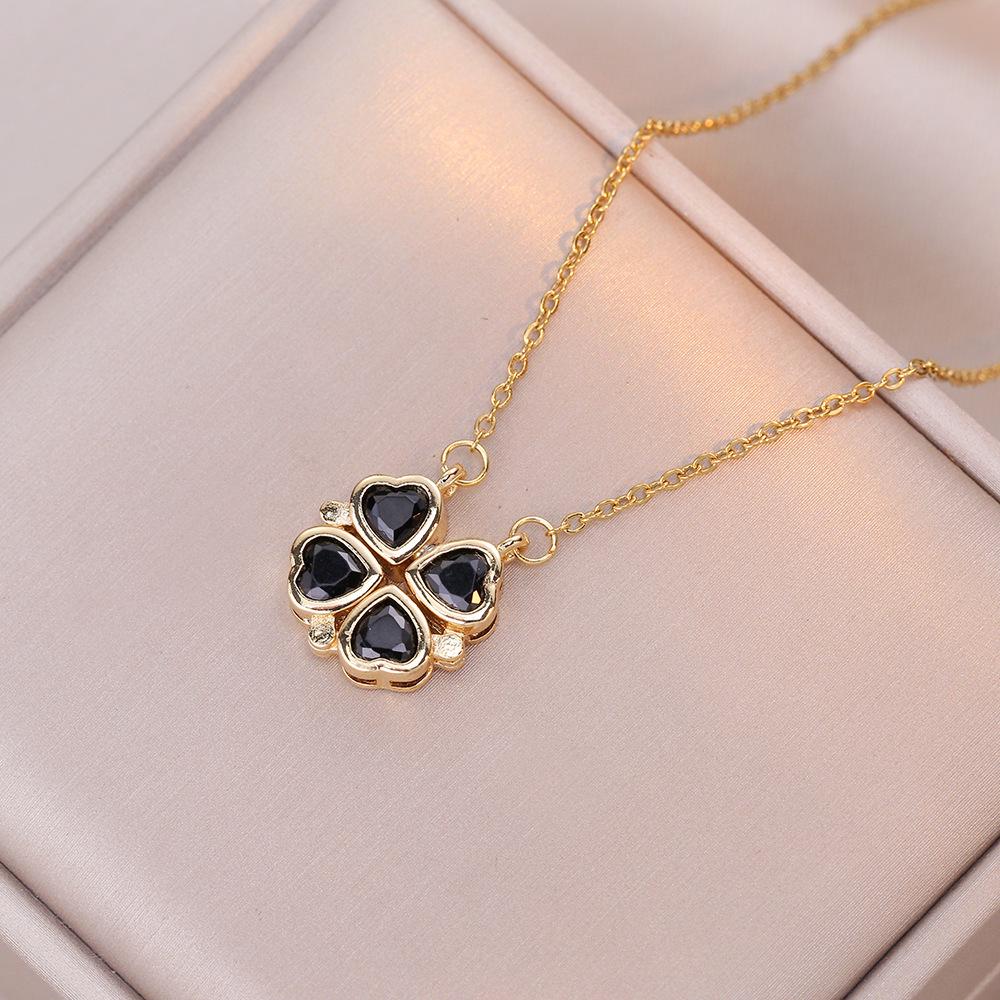 Heart-to-Heart Openable Four-Leaf Clover Necklace - High-End Light Luxury Clavicle Chain