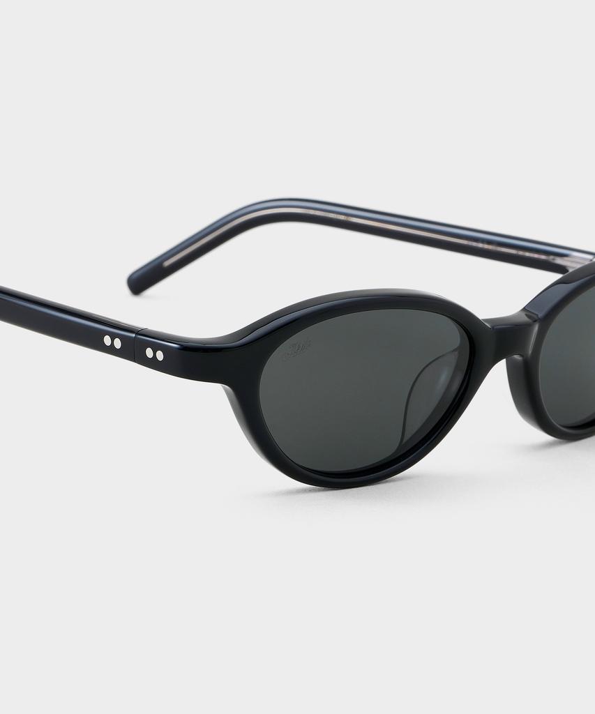 Akilla Alien 2532 01 01 Black (Black) 50Size