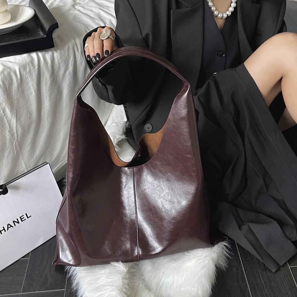Leather Bag East Gate Oil Wax Leather Tote Bag Large Capacity Shoulder Bag Commuter Simple Design Women's Bag