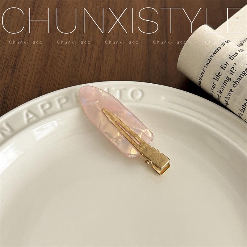 Japanische nahtlose Haarnadel: Sommerlicher Feenpony-Clip für Frauen - Entenschnabel-Design