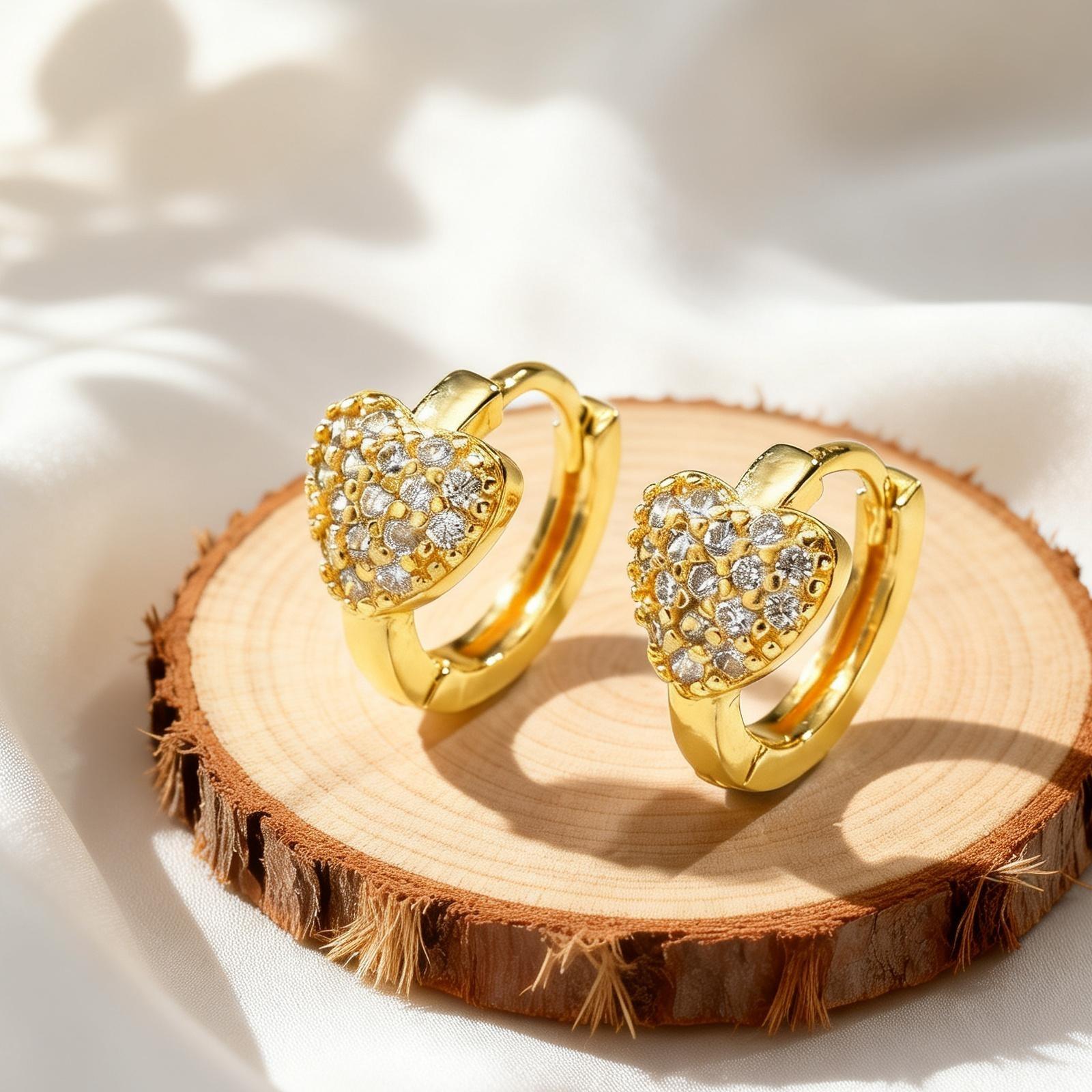 Retro Heart-Shaped Zircon Earrings Love Heart Ear Hoops Earrings for Women Charm Jewelry Gift