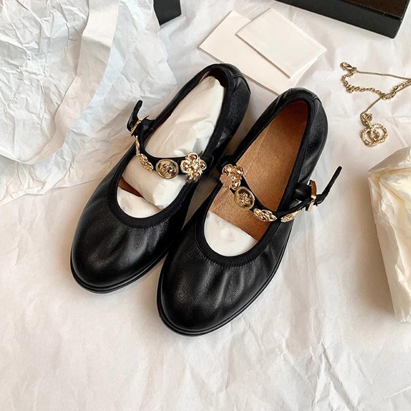 

Yuanlitong осенние новые женские туфли на плоской подошве, мягкая подошва, не устают ноги, женские туфли, женская обувь, нишевая повседневная обувь высокого класса 40