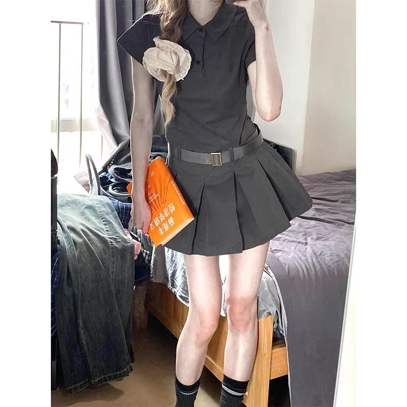 College style polo collar gray dress children s summer 2026 new design waist sweet and spicy pleated short skirt S