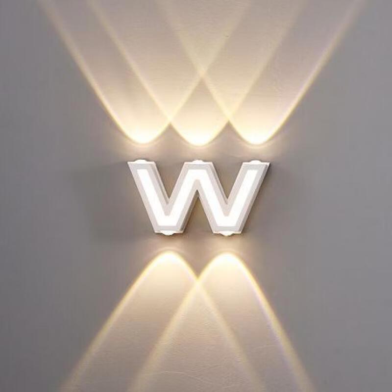 Minimalist Geometric Wall Lamp