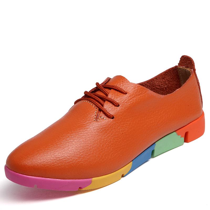 Flat-soled White Shoes, New Casual Leather Soft-soled Four-season Single Shoes In Spring, and a Small Black Leather Shoe In Summer.