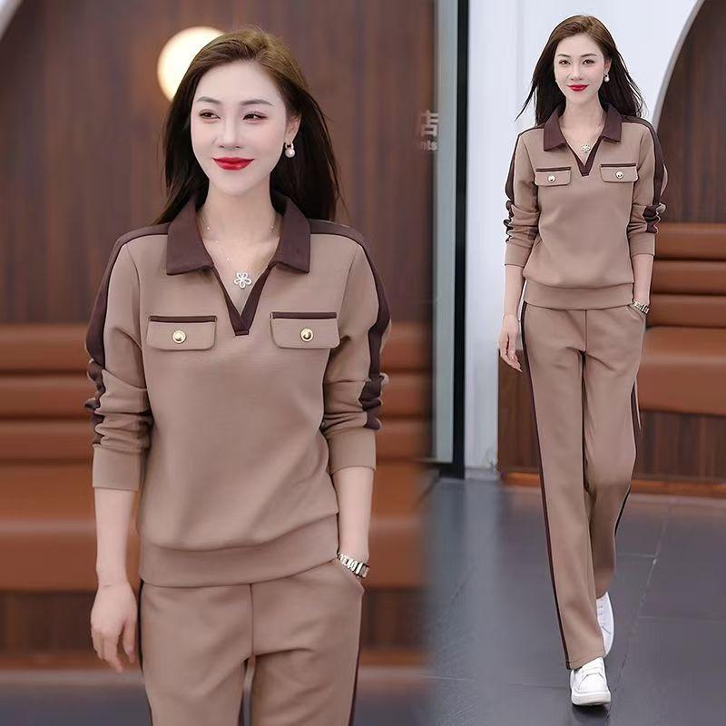 2024 Women's Slim Fit Sports Suit: Fashionable Spring & Autumn Casual Two-Piece Long-Sleeve Sweater Set