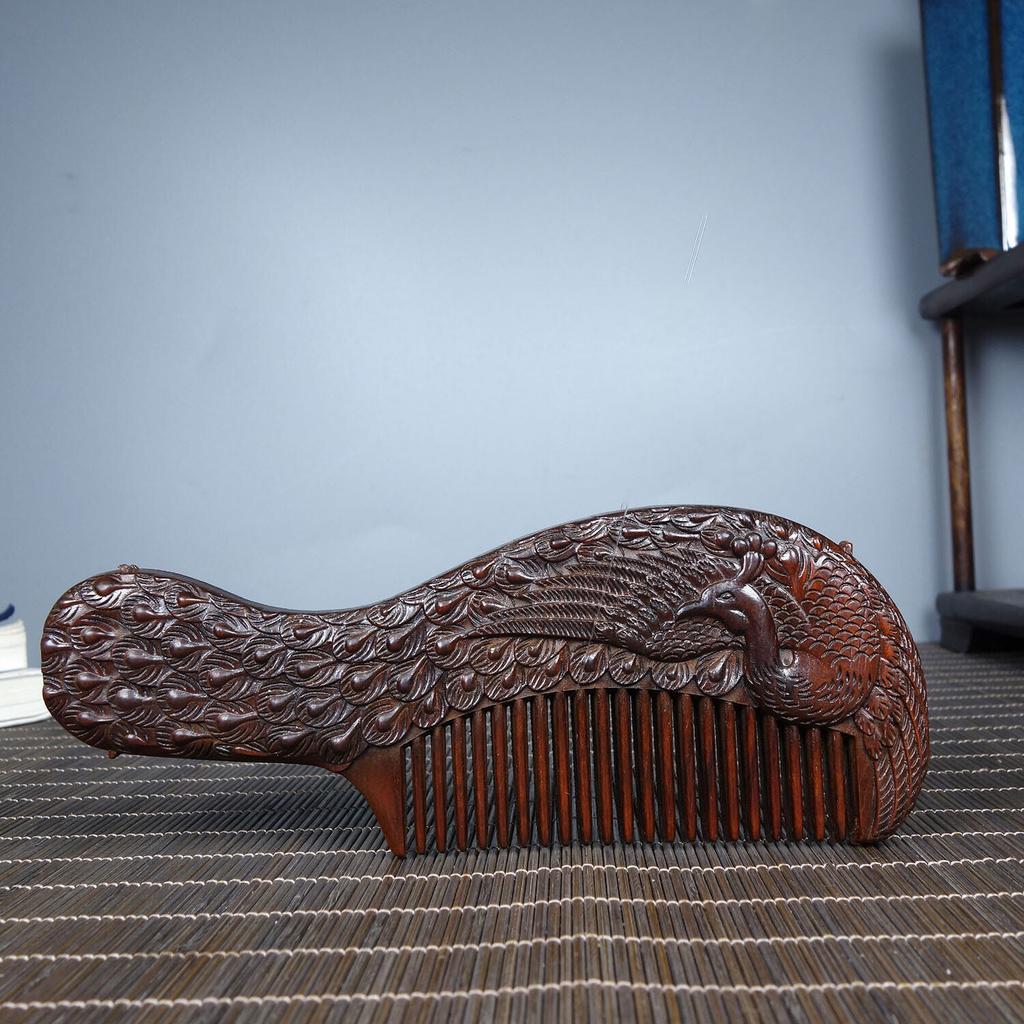 Chinese Antique Vintage Wood Carving Rosewood Comb Peacock Statue Wooden Art