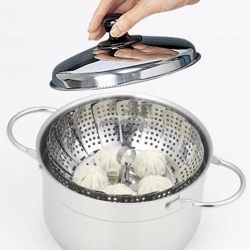 KAI KITCHEN Stainless Steel Large Free Size Steamer for 18-28cm Dishwasher Safe KAI KITCHEN Made in Japan DH8070