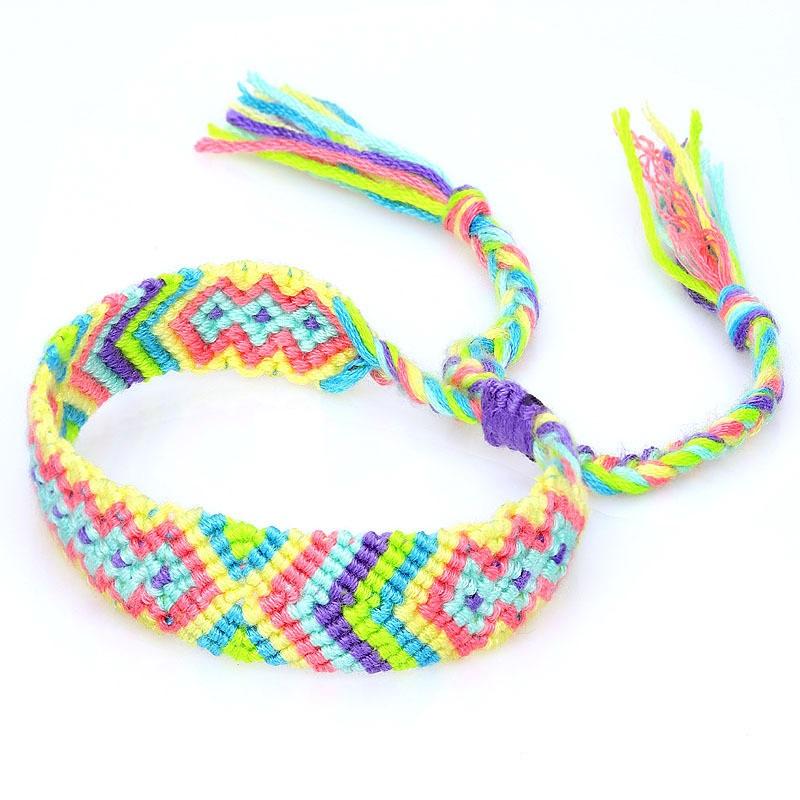 Bohemian Woven Friendship Bracelets for Women Girl Fashion Braided Handmade Tassels Wrap Boho Bracelets Adjustable