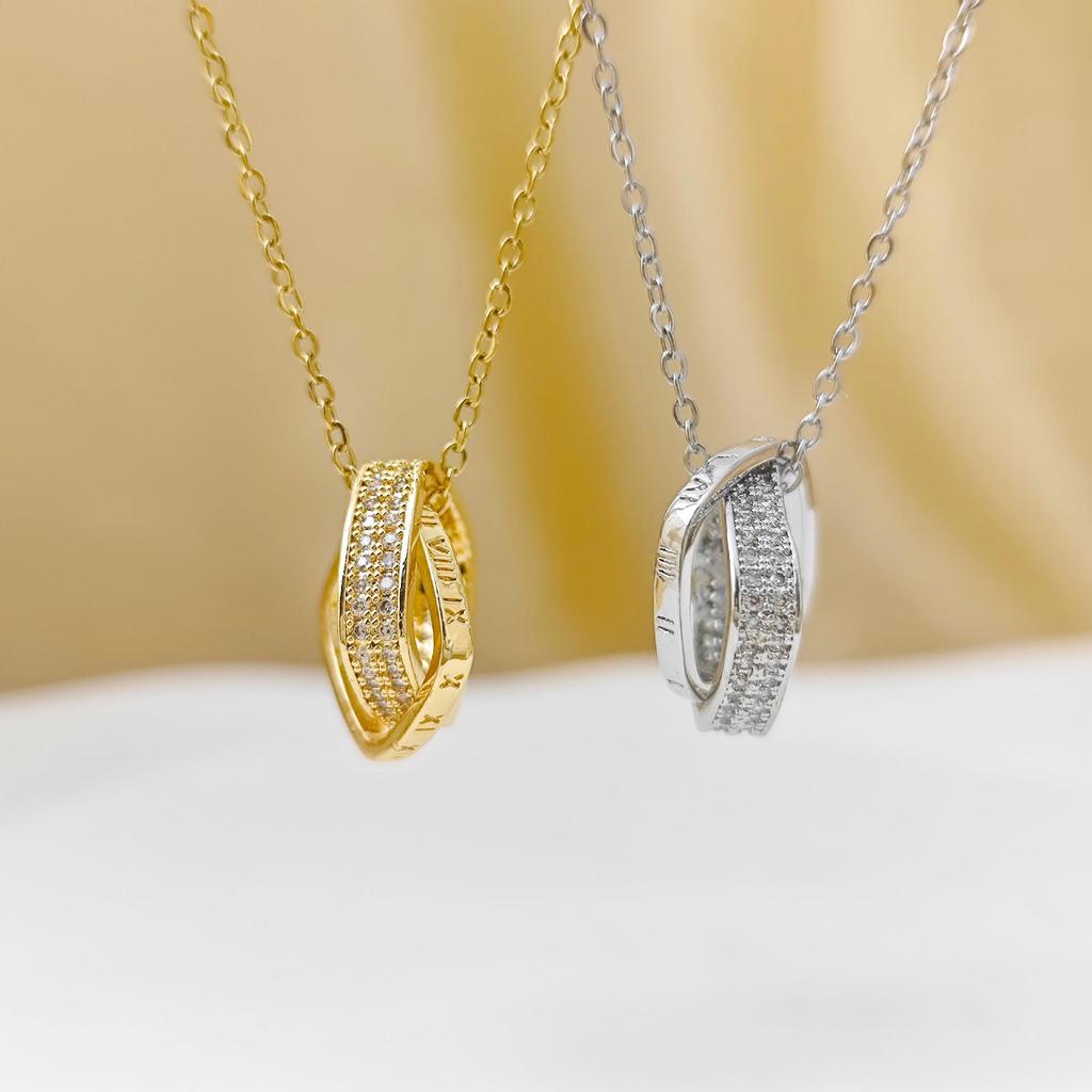 Elegant Korean Double Ring Square Pendant Titanium Necklace for Women