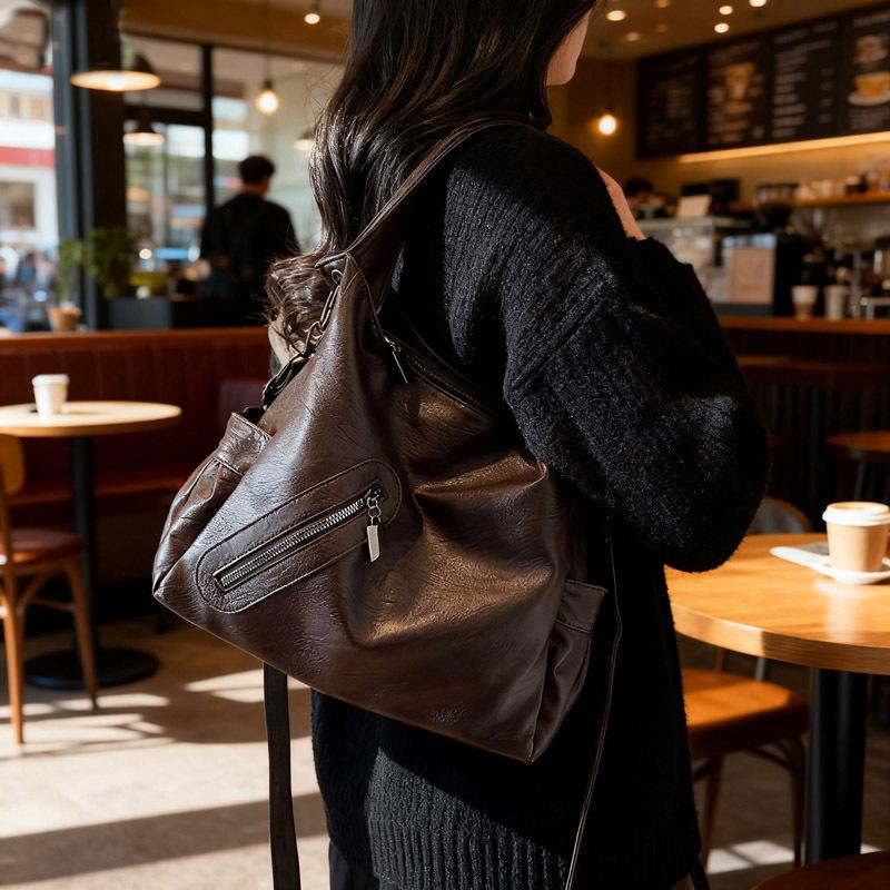 Retro High-end Large-capacity Handbag Women's Commuter Bag 2025 New Simple Tote Bag Versatile Crossbody Bag